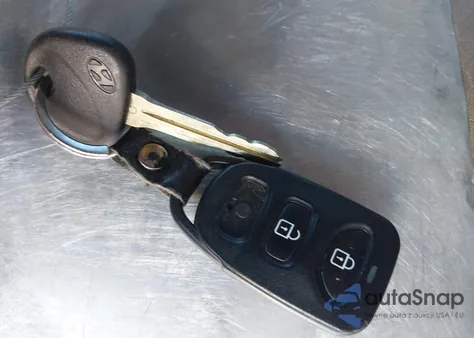 2020 Hyundai Elantra Sel z USA, uszkodzony, nr VIN 5NPD84LF1LH505585